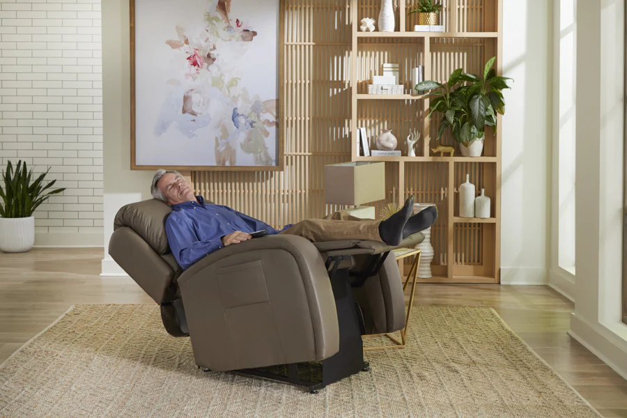 Golden Technologies EZ Sleeper with Twilight Power Lift Recliner - Image 10
