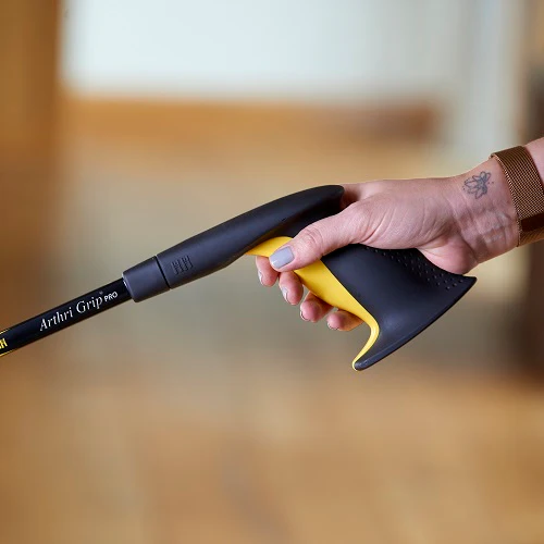 The Helping Hands Company Classic Reacher 26" with Arthritis Grip - Image 2